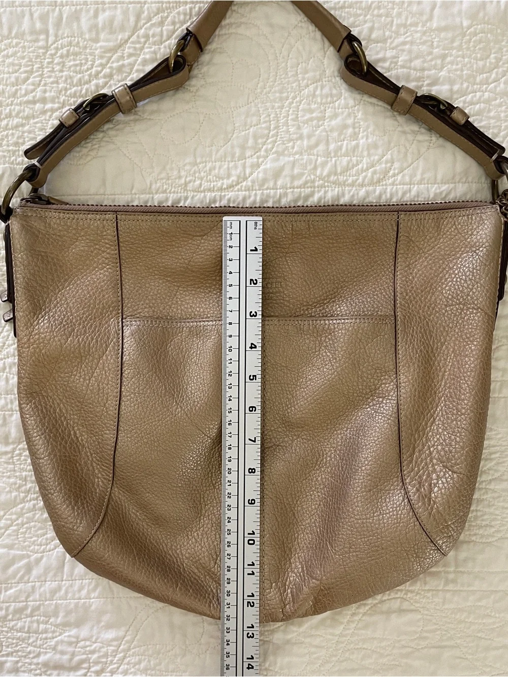 Vtg Coach Hobo Bag Purse Metallic Gold Leather Pebble